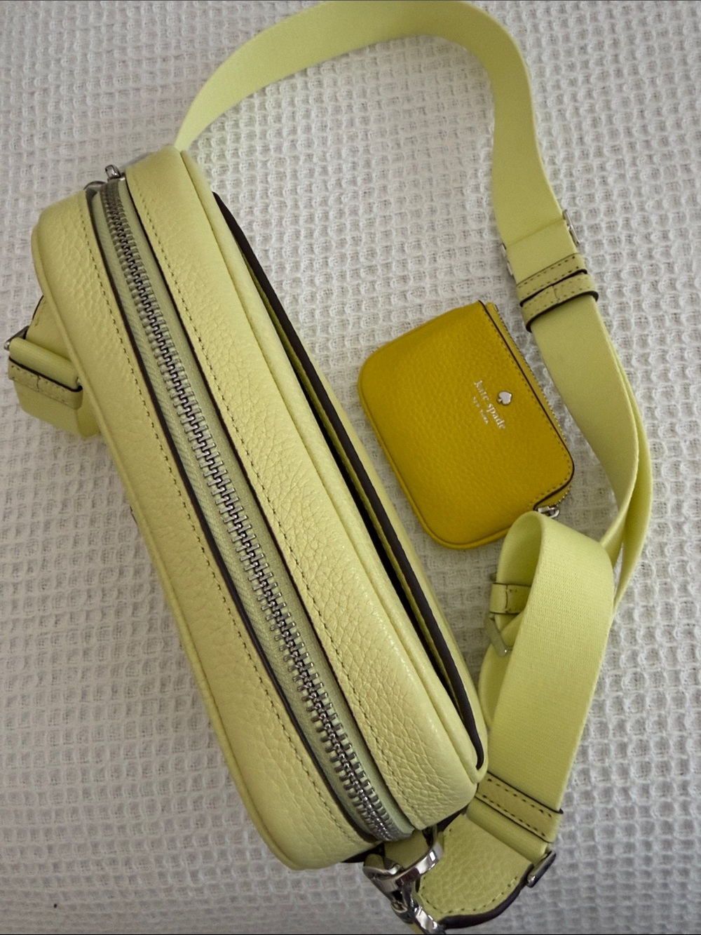 kate spade Tennis Ball green Crossbody with Matching detachable Coin Pouch - Picture 11 of 13